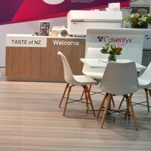 Oak Coffee Counter with Raised Panel